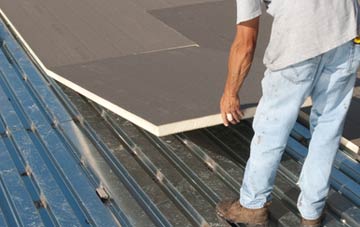 benefits of insulating Well flat roofing
